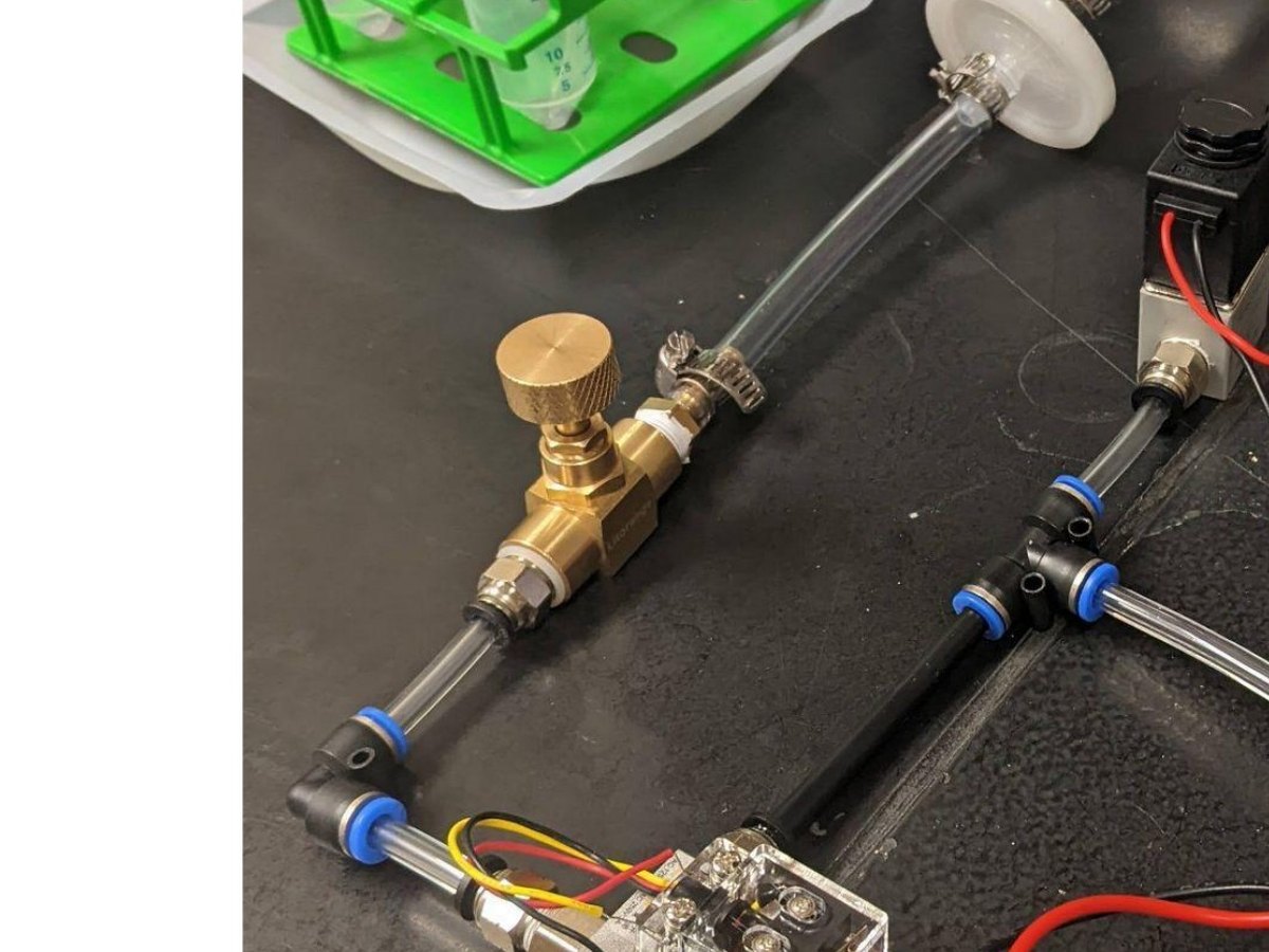 Pneumatic pipetter